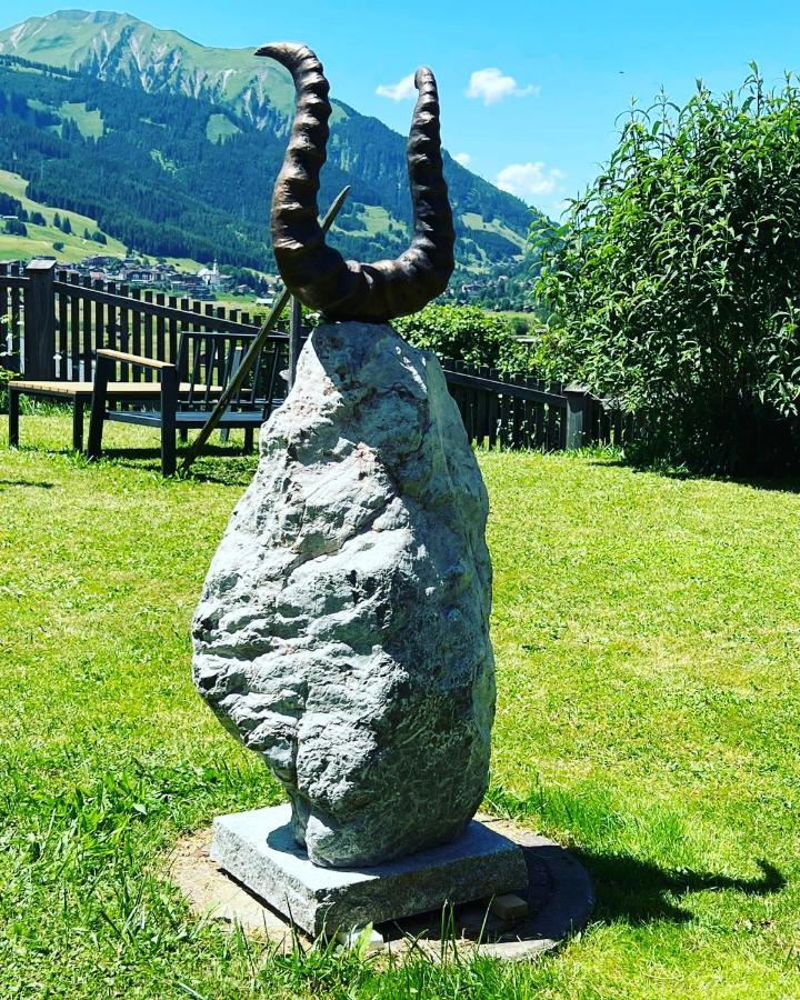 Hotel Zum Urviech -Erwachsenenhotel- (Adults Only) Ehrwald Dış mekan fotoğraf